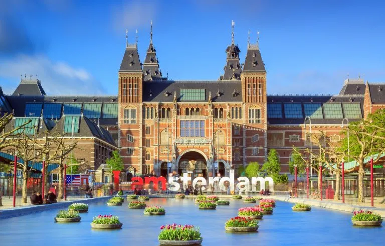 Amsterdam & Rotterdam Amsterdam & Rotterdam